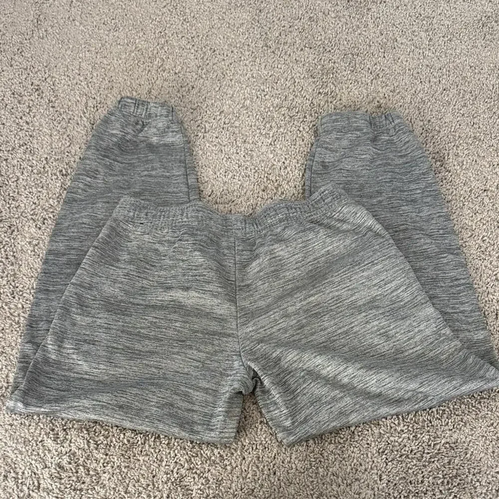 Nike Dri Fit Standard Fit Kids Jogger Sweatpants‎ Gray XLarge